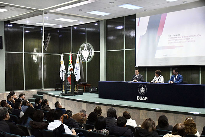 24 JUNIO 2025 MARTTES 18