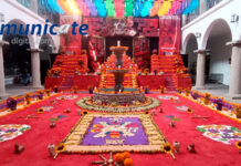 Instalan Ofrenda Monumental en la Presidencia Municipal de San Pedro Cholula