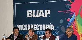 Presenta Jesús Olguín su libro «Puebla. Crónica gráfica de los años 70, 80 y 90 del siglo XX» en la BUAP