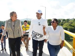 Supervisan Armenta y Chedraui Puente Vehicular de la Transformación