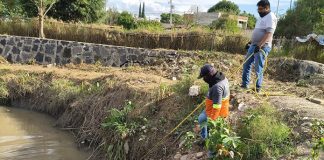 El OOSL de San Pedro Cholula, realizó trabajos de saneamiento en el vaso regulador de Santiago Mixquitla