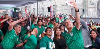 Convive Pepe Chedraui con familias poblanas durante el encuentro de la Selección Mexicana