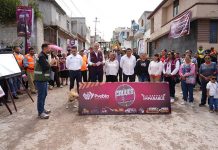 Supervisa Pepe Chedraui trabajos de pavimentación en la Junta Auxiliar Santo Tomás Chautla