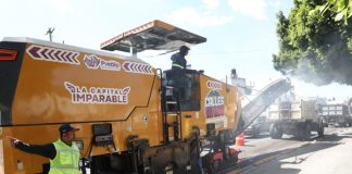 Arranca Pepe Chedraui rehabilitación vial del Bulevar Héroes del 5 de Mayo con el Tren Capitalino de Pavimentación
