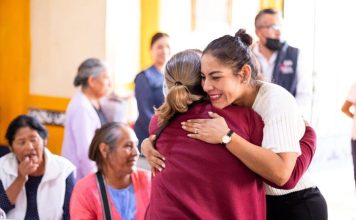 Celebra Lupita Cuautle a las personas adultas mayores de San Andrés Cholula