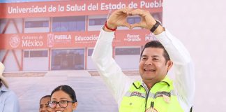 Impulsa gobierno estatal formación médica y amplía oportunidades para juventudes de la Mixteca