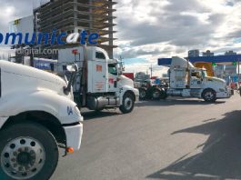 AMOTAC bloquea 11 accesos a Puebla para exigir justicia por el asesinato de su delegado