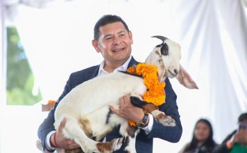 Mole de Caderas enaltece patrimonio cultural y dinamiza turismo en el estado