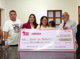 Tonantzin Fernández fortalece las tradiciones de San Pedro Cholula con apoyos a batallones de Animeros