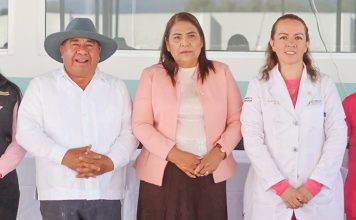 Severiano de la Rosa y Gloria Barrales encabezan Jornada de Detección Oportuna de Cáncer de Mama en Amozoc