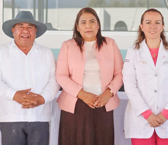 Severiano de la Rosa y Gloria Barrales encabezan Jornada de Detección Oportuna de Cáncer de Mama en Amozoc